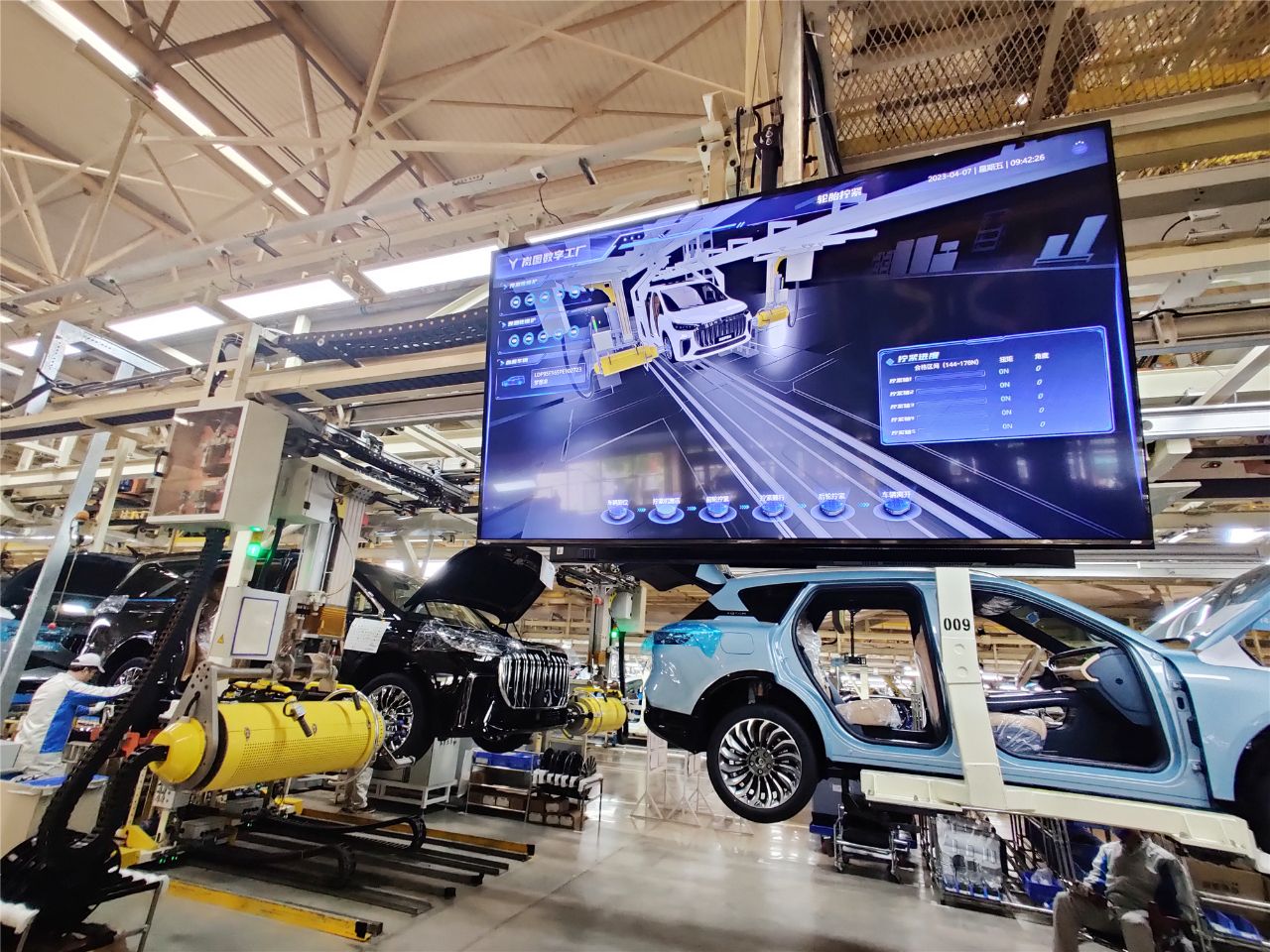 武漢汽車產業加速攀向價值鏈高端，國內外頭部車企研發中心集聚彰顯創新活力